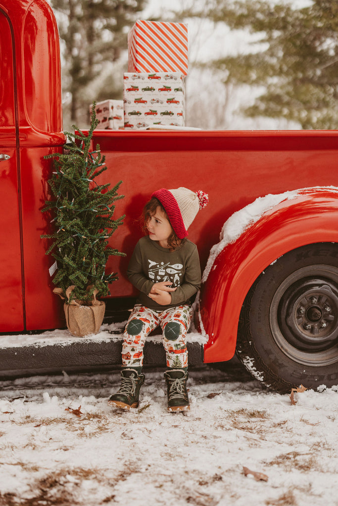 Christmas Stories  |  Adventure Leggings