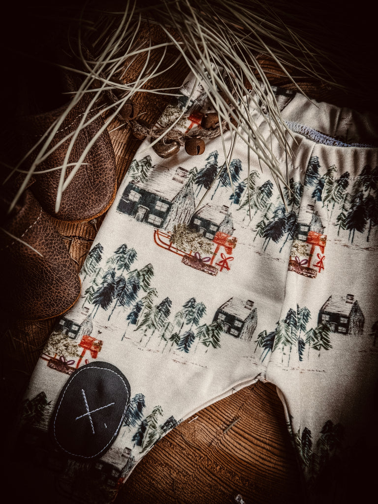 Christmas  |  Adventure Leggings