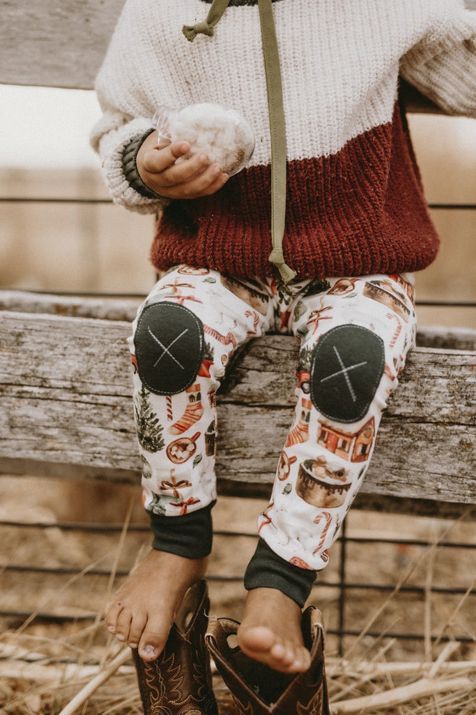 Christmas Stories  |  Adventure Leggings