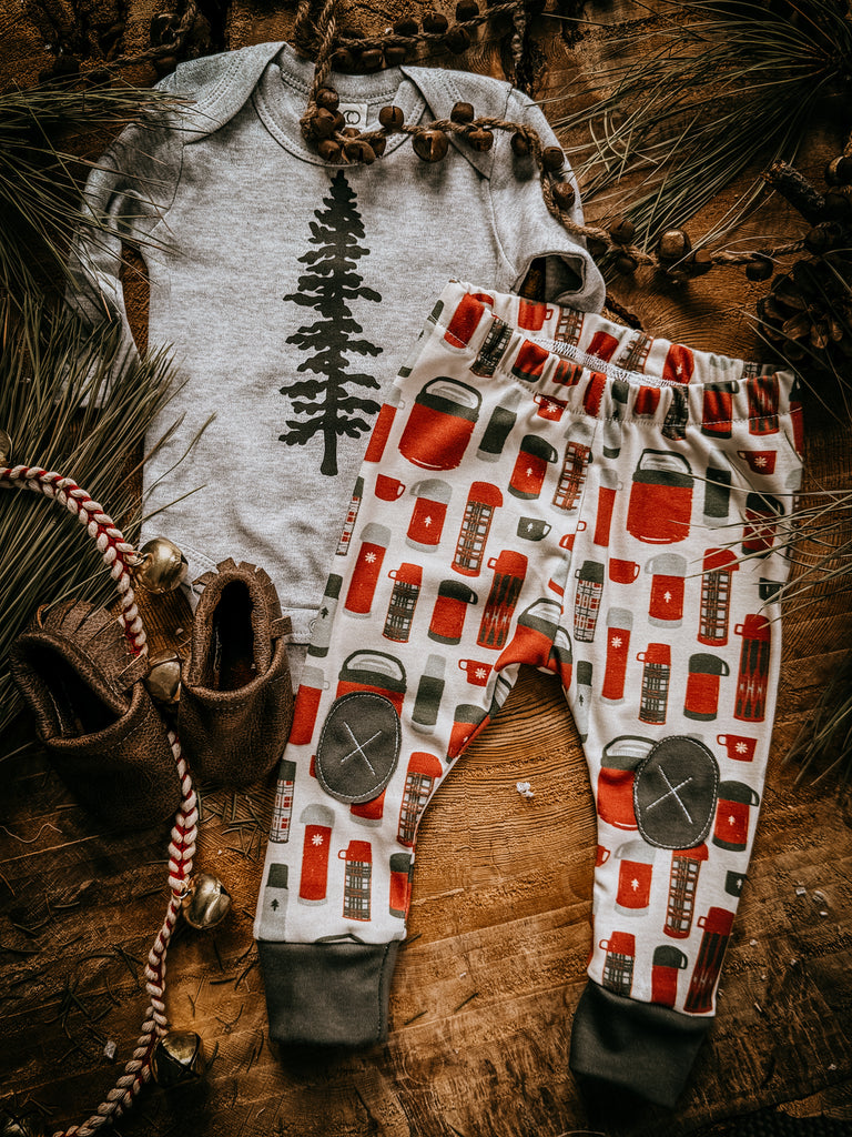 Vintage Winter Thermos  |  Adventure Leggings