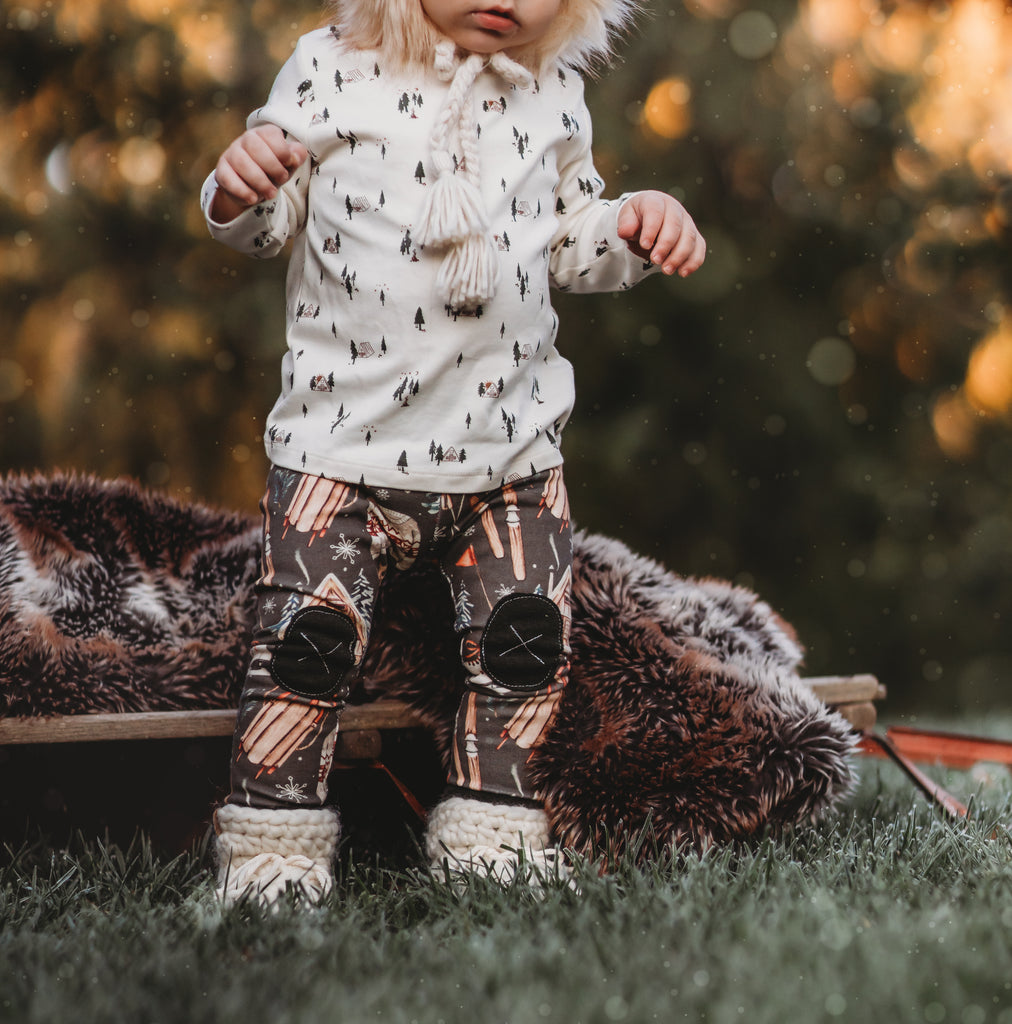 Snow Day    |  Adventure Leggings