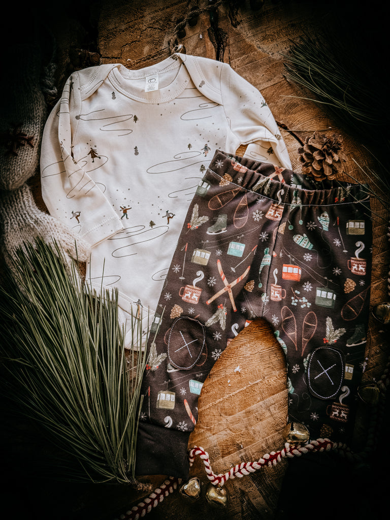 Winter Delights Dark Version  | Adventure Leggings
